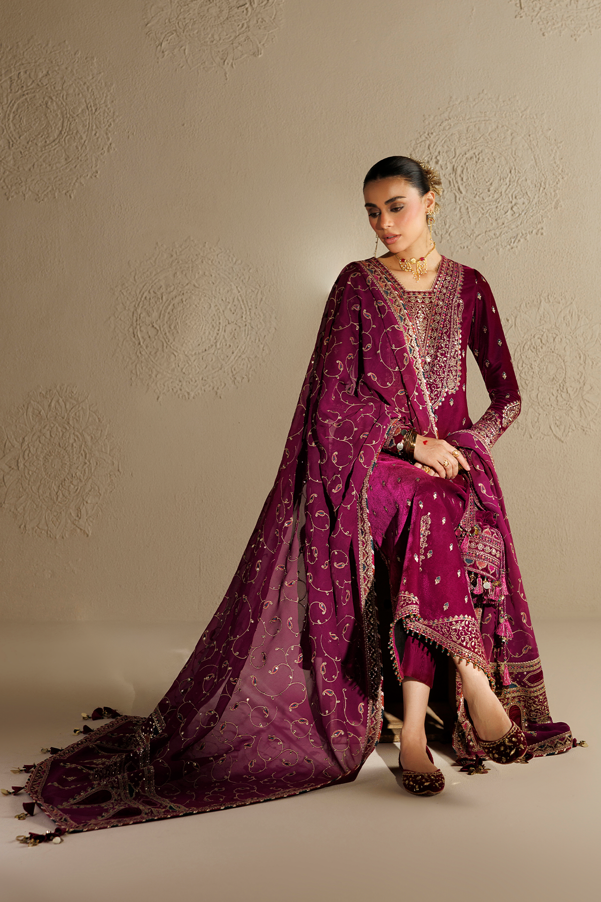 EMBROIDERED VELVET FORMAL CVF26-D12