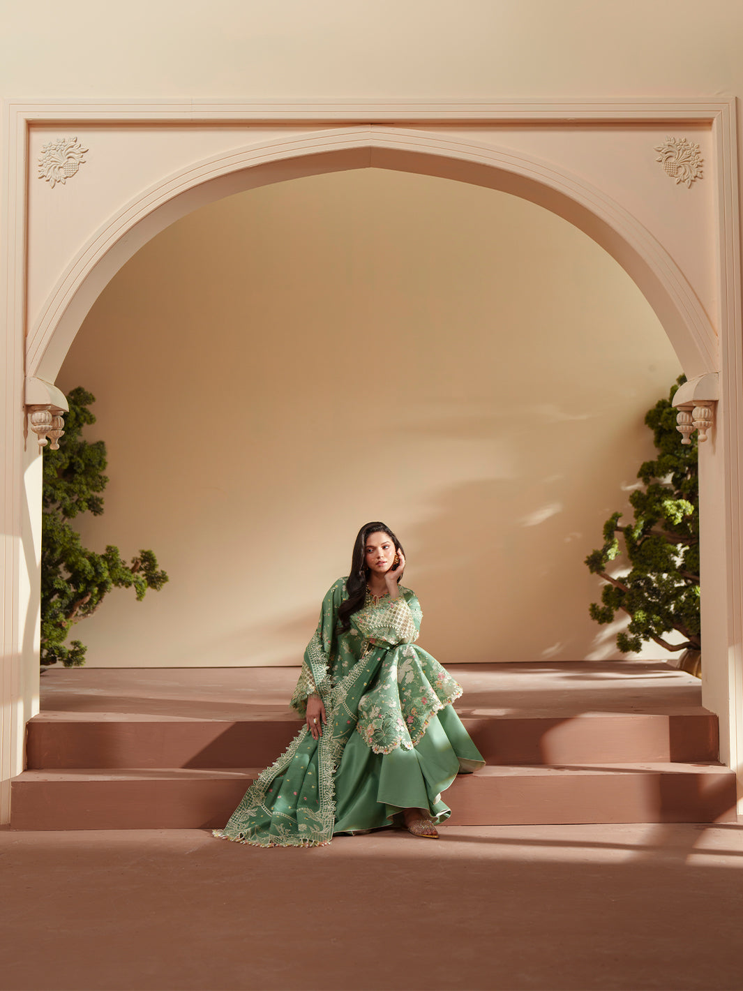 D-117-A | 3 PC LUXURY LAWN