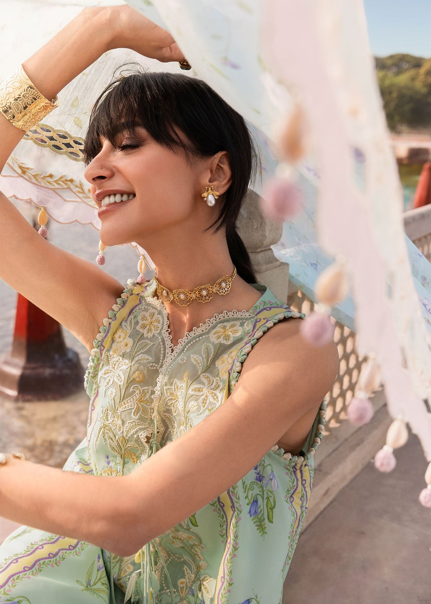 SUN-KISSED LETTER-D9B