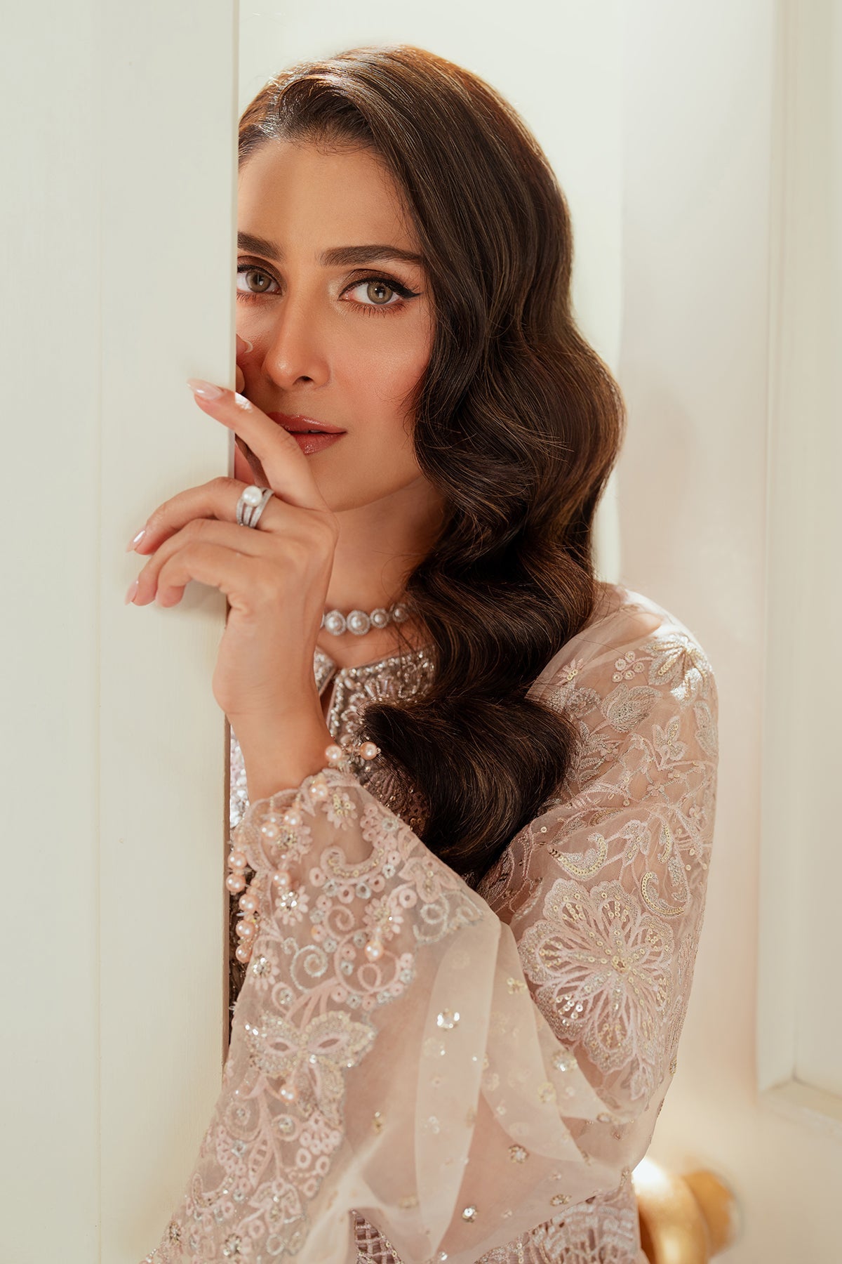 EMBROIDERED NET CH13-04