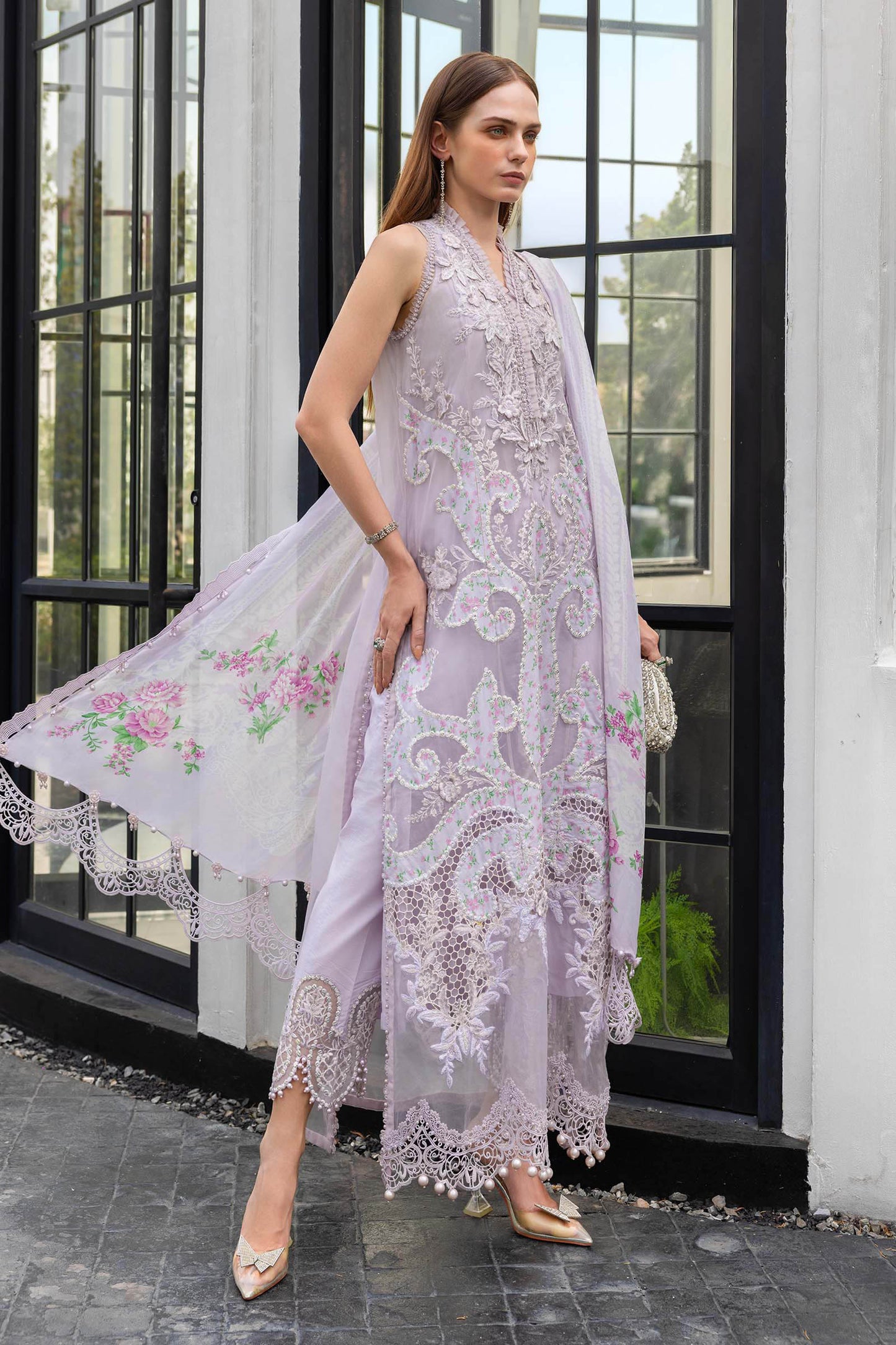 3 Piece Embroidered Lawn Suit