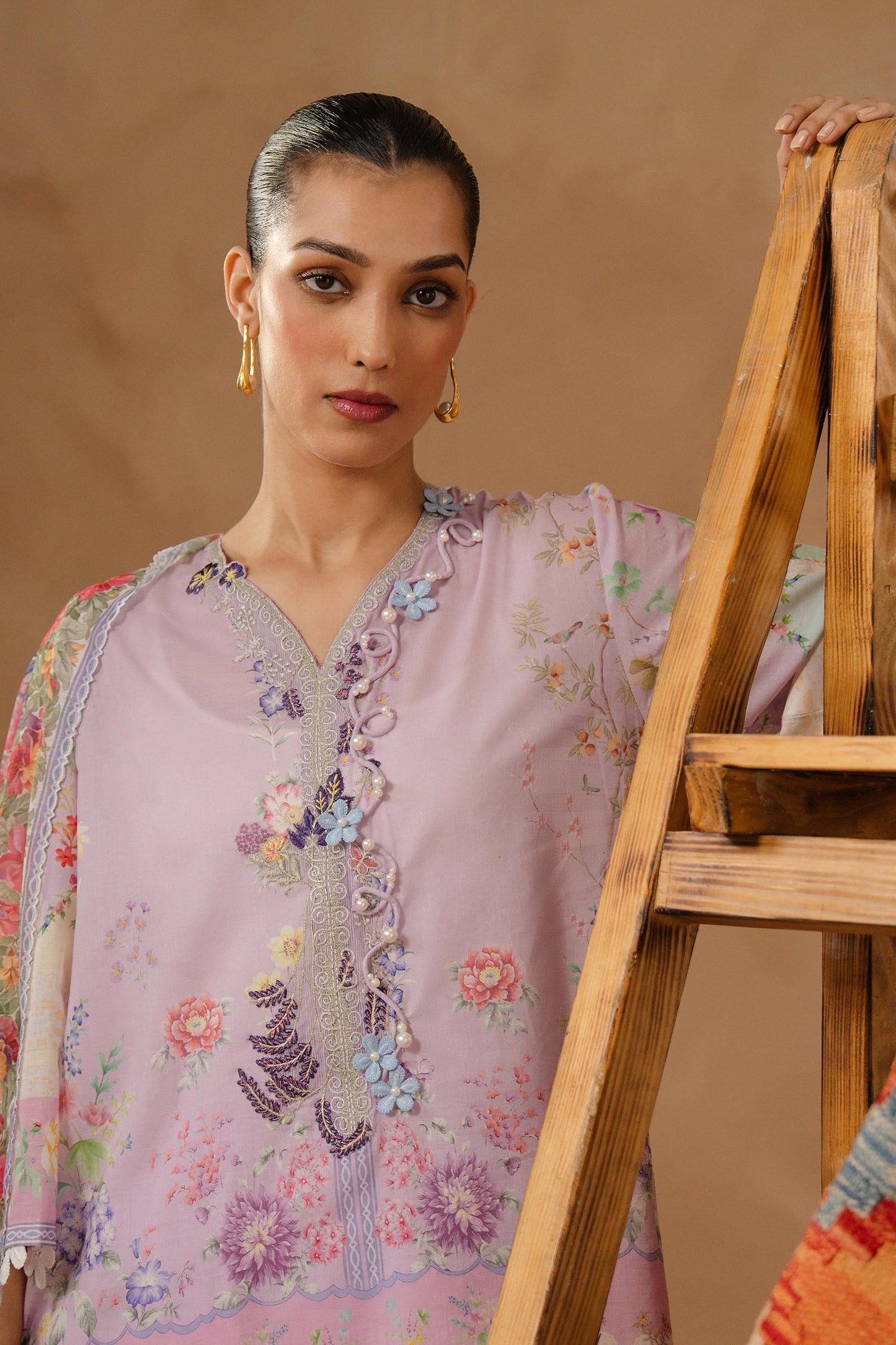 Muzlin Lawn 3 Piece Suit