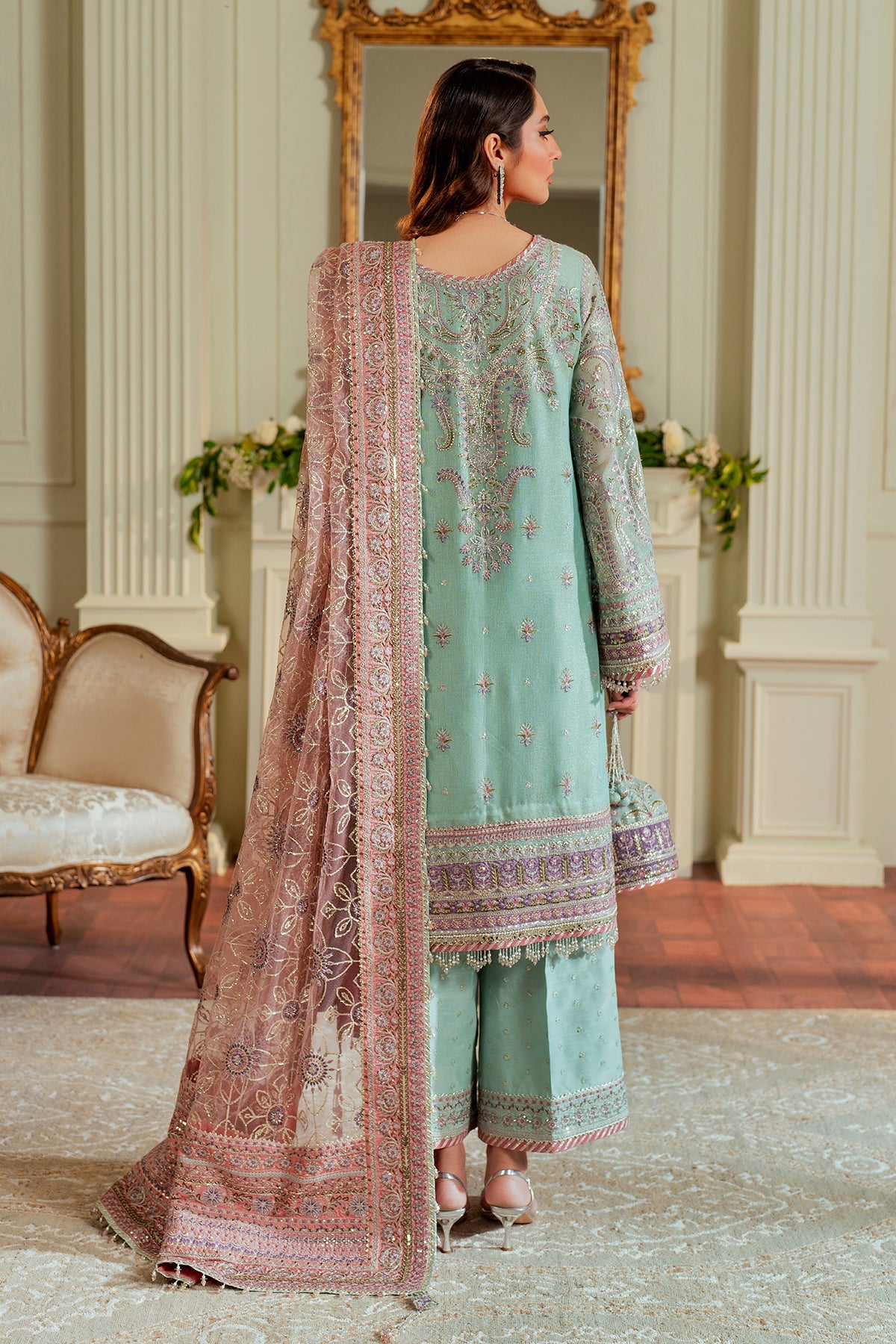 EMBROIDERED NET CH13-08