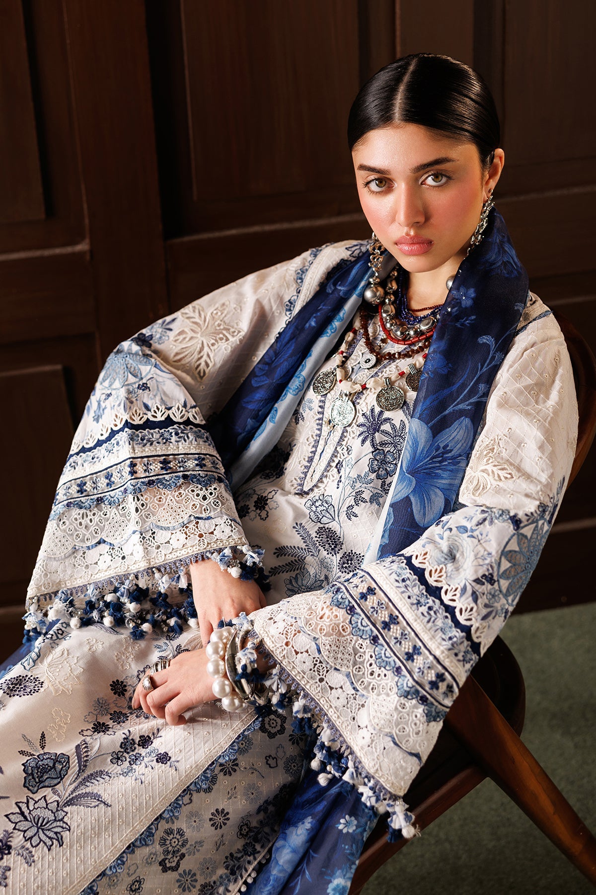 EMBROIDERED LAWN EL26-D06