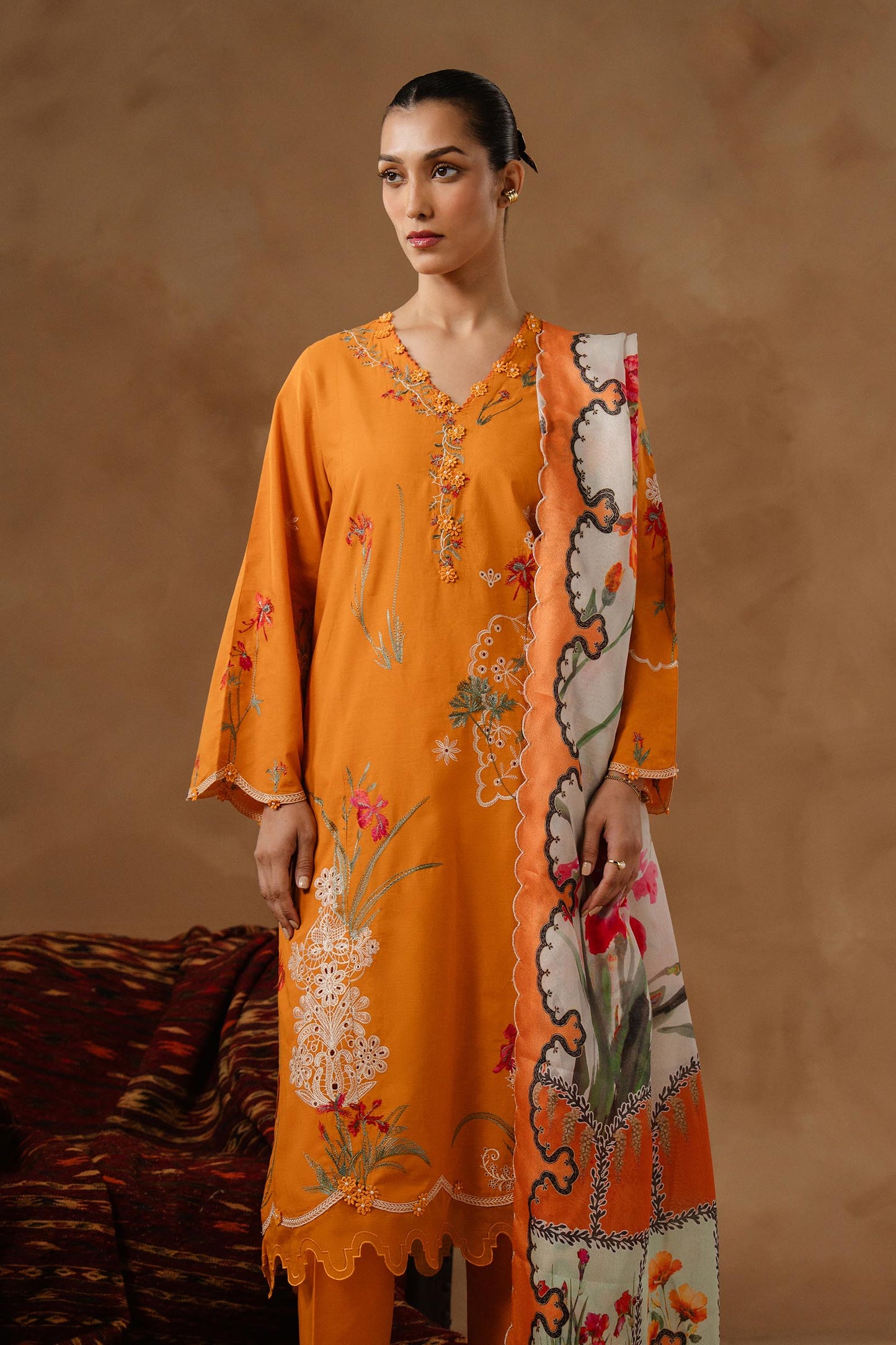 Muzlin Lawn 3 Piece Suit