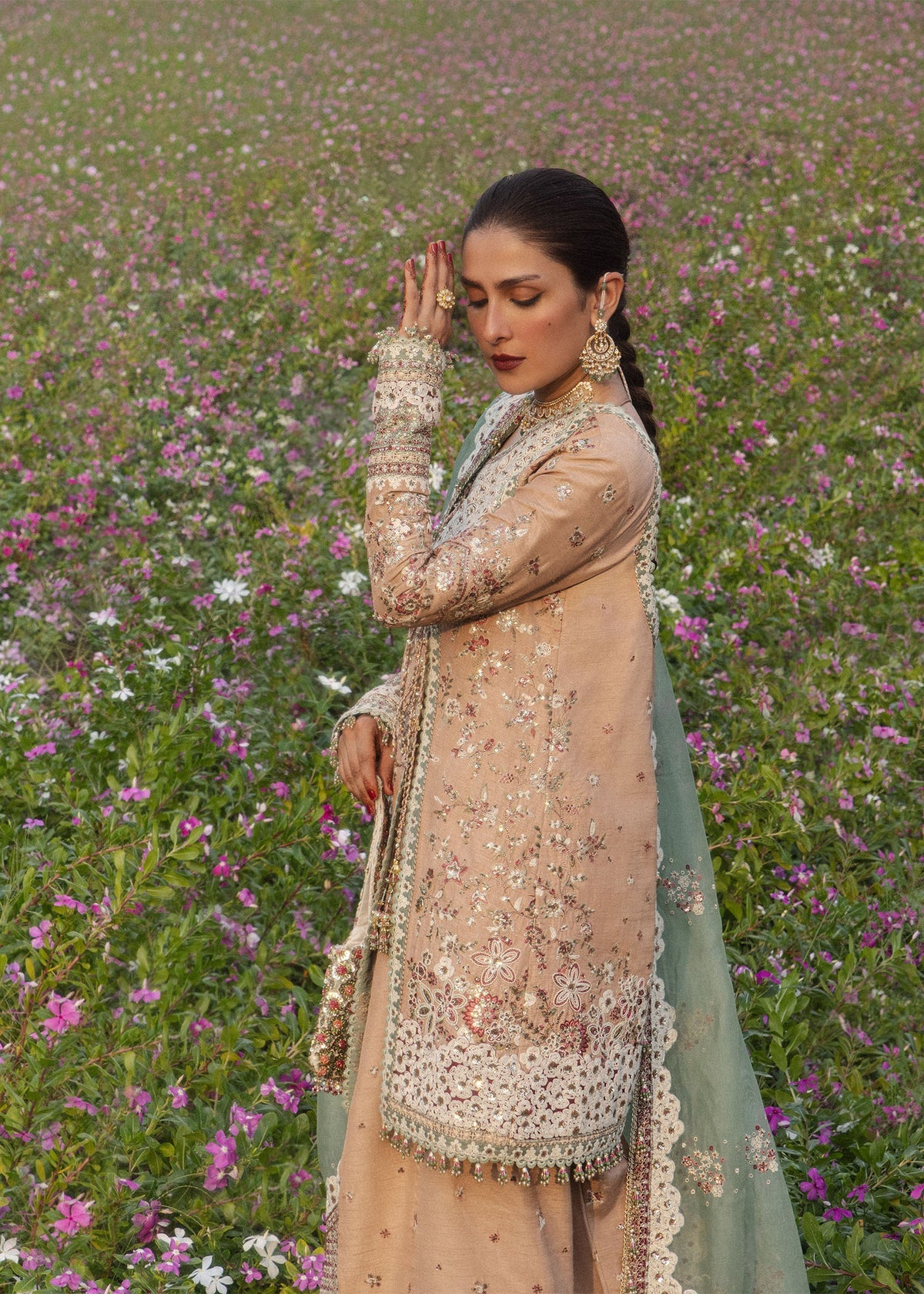 GOHAR ARA