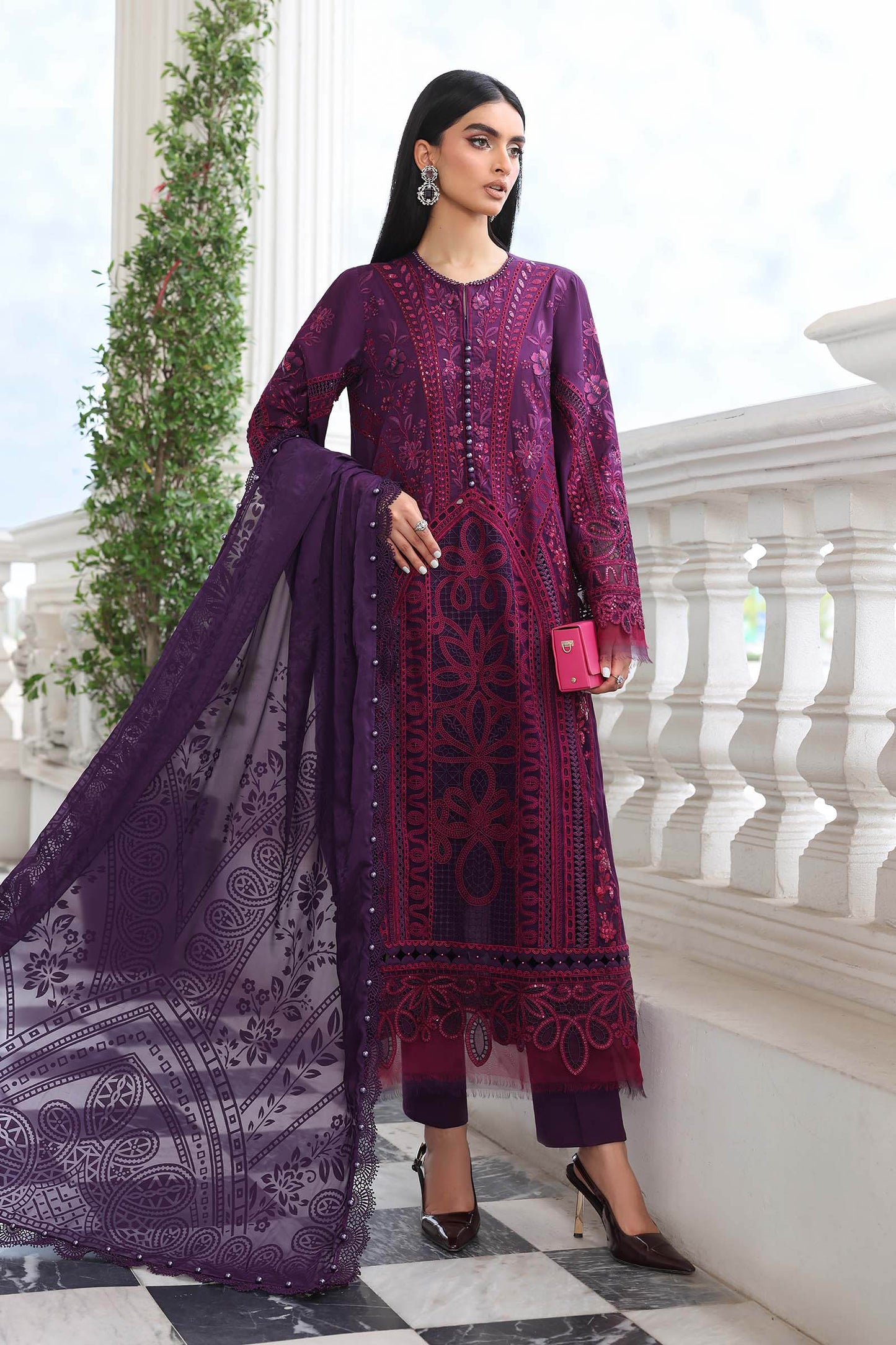 3 Piece Embroidered Lawn Suit