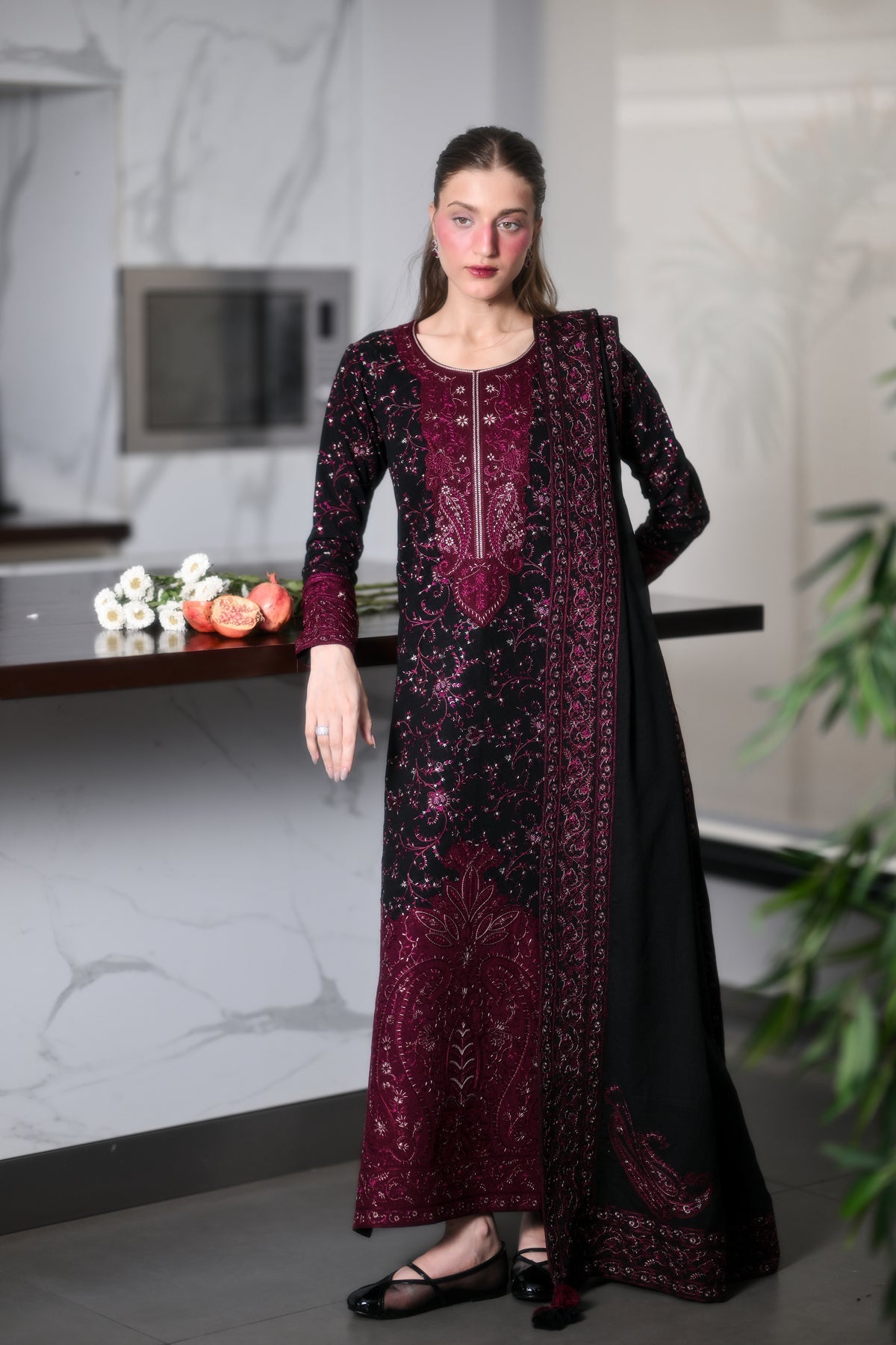 SOON - BLACK AND MAROON LUXURY EMBROIDERED KARANDI 3PCS SET (NEL-26643)