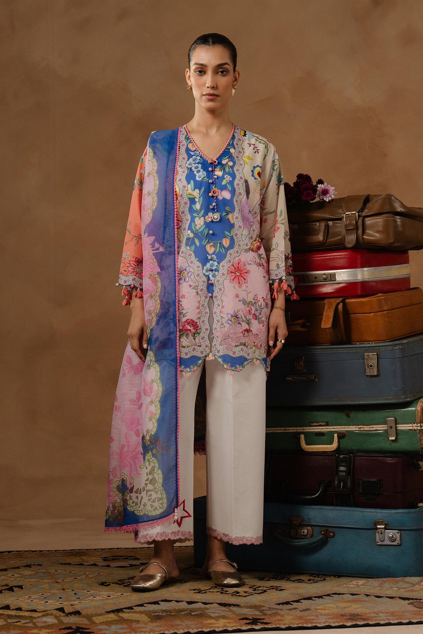 Muzlin Lawn 3 Piece Suit