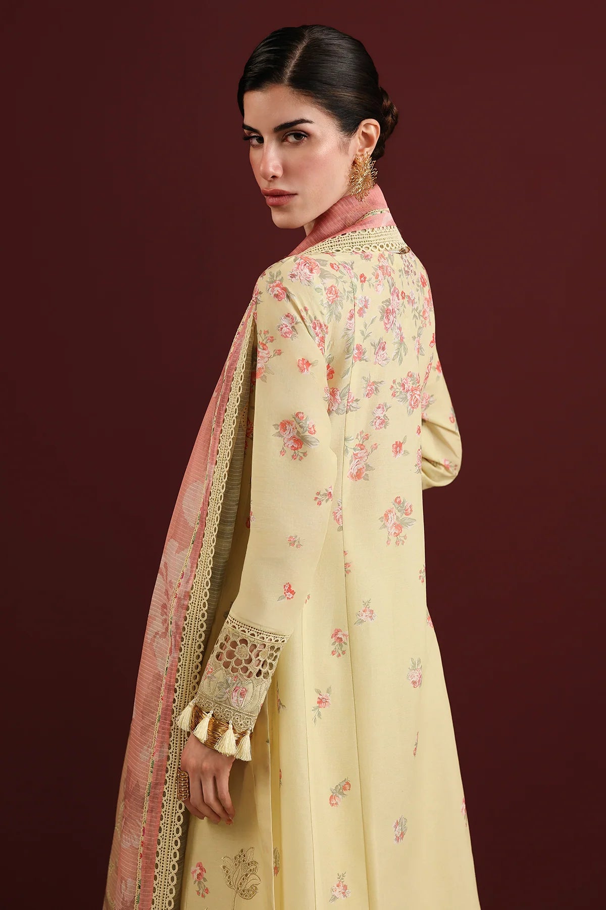 EMBROIDERED LAWN IL26-D07