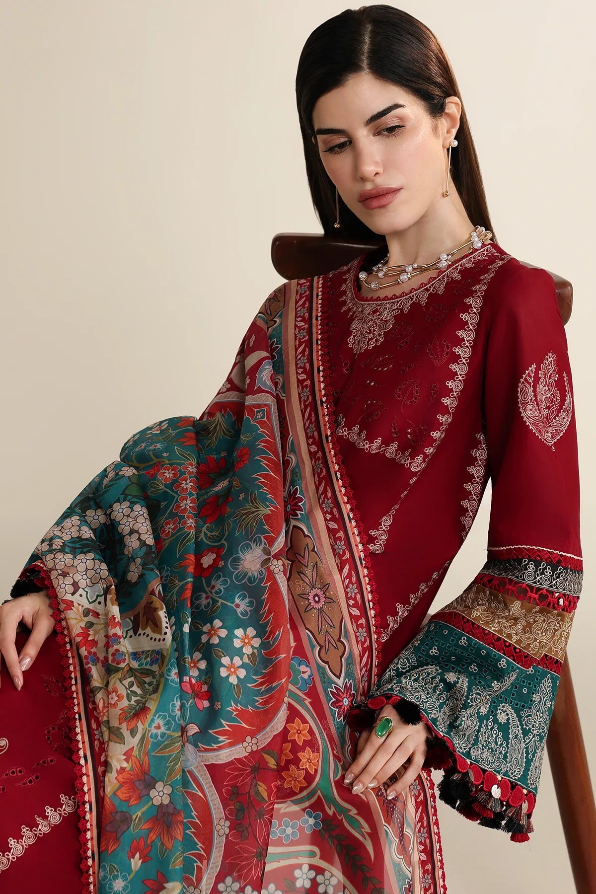 EMBROIDERED LAWN IL26-D08