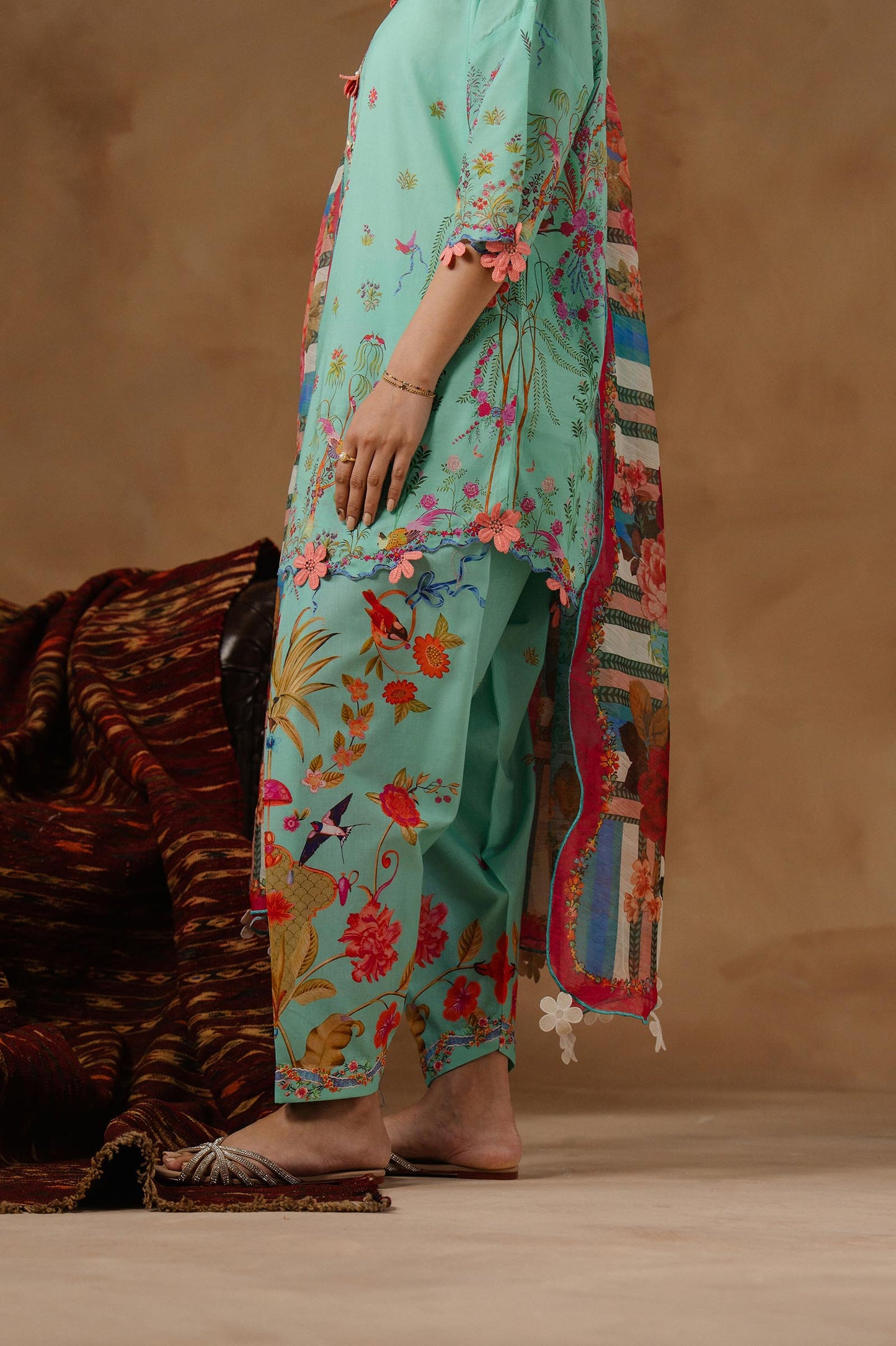 Muzlin Lawn 3 Piece Suit