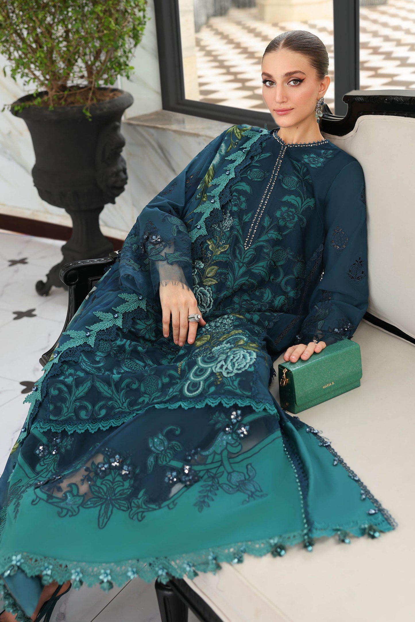3 Piece Embroidered Lawn Suit