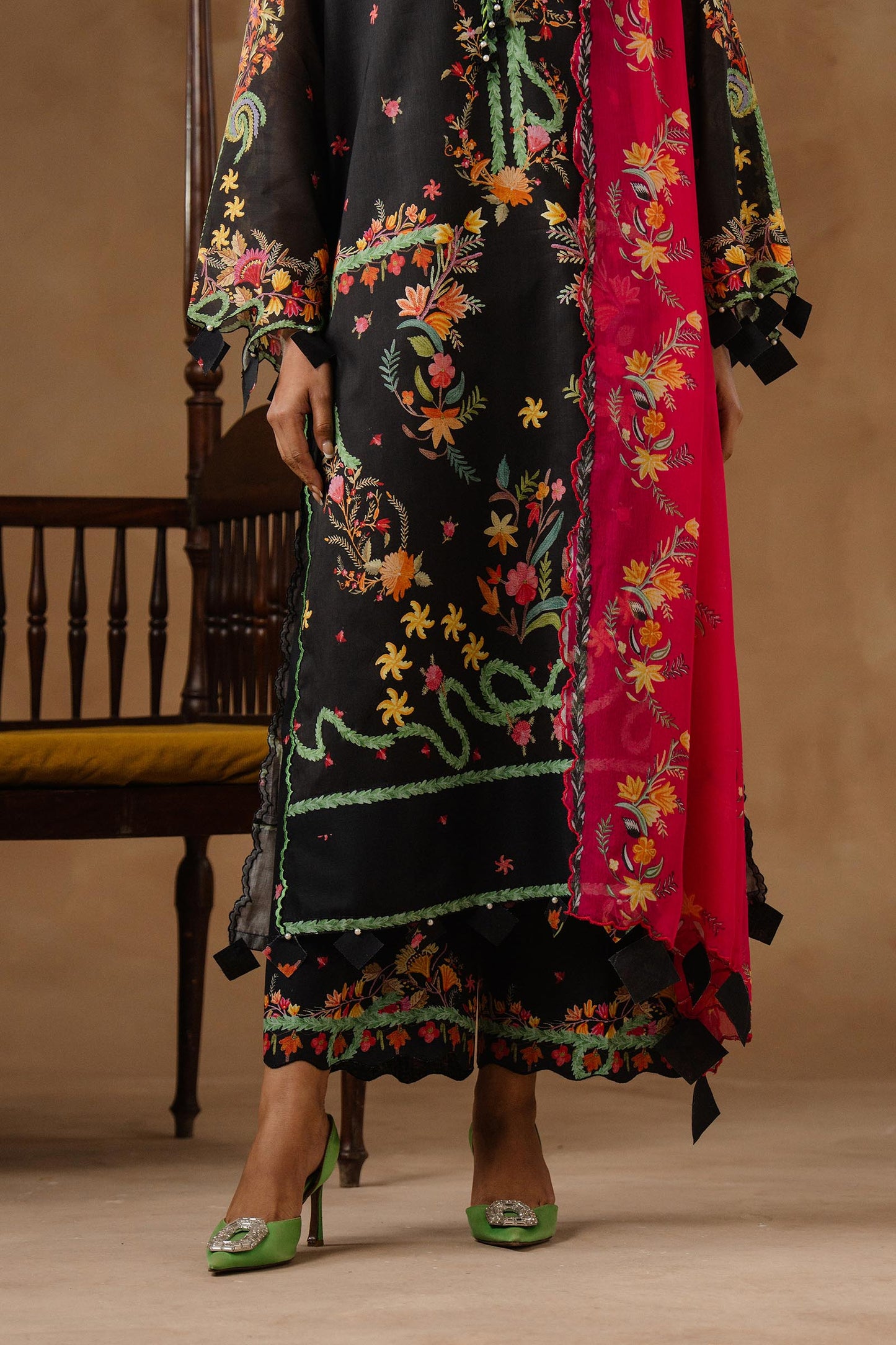 Muzlin Lawn 3 Piece Suit