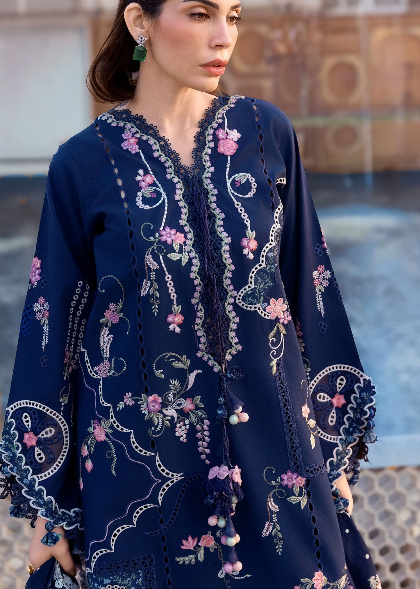 MANIFESTED MEADOWS - D7B