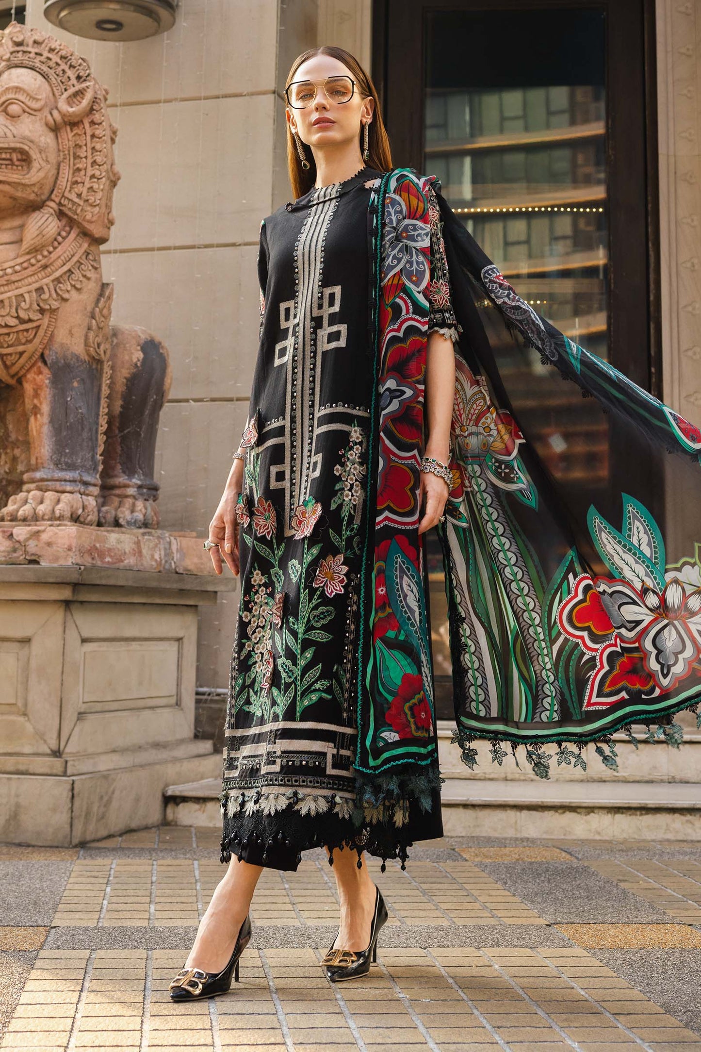 3 Piece Embroidered Jacquard Lawn Suit