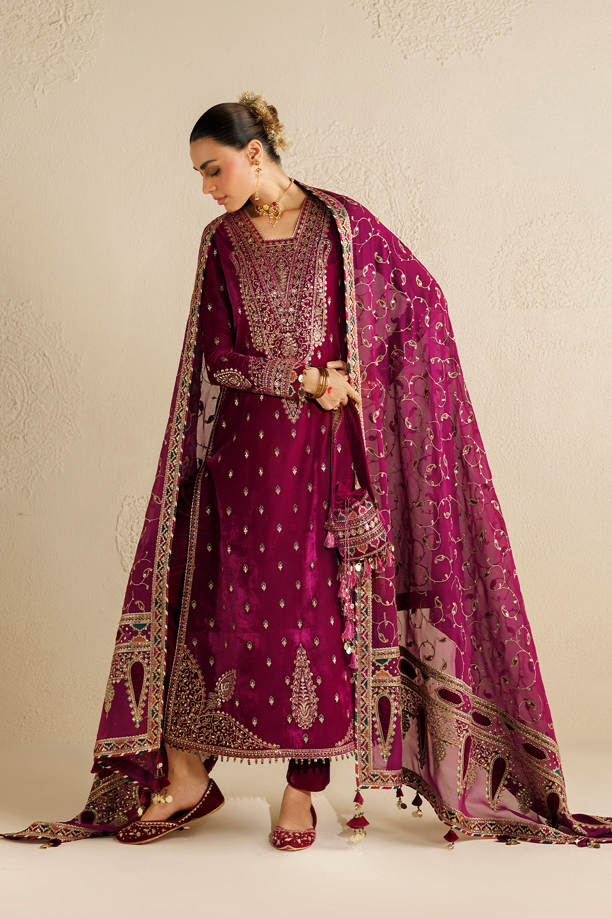 EMBROIDERED VELVET FORMAL CVF26-D12