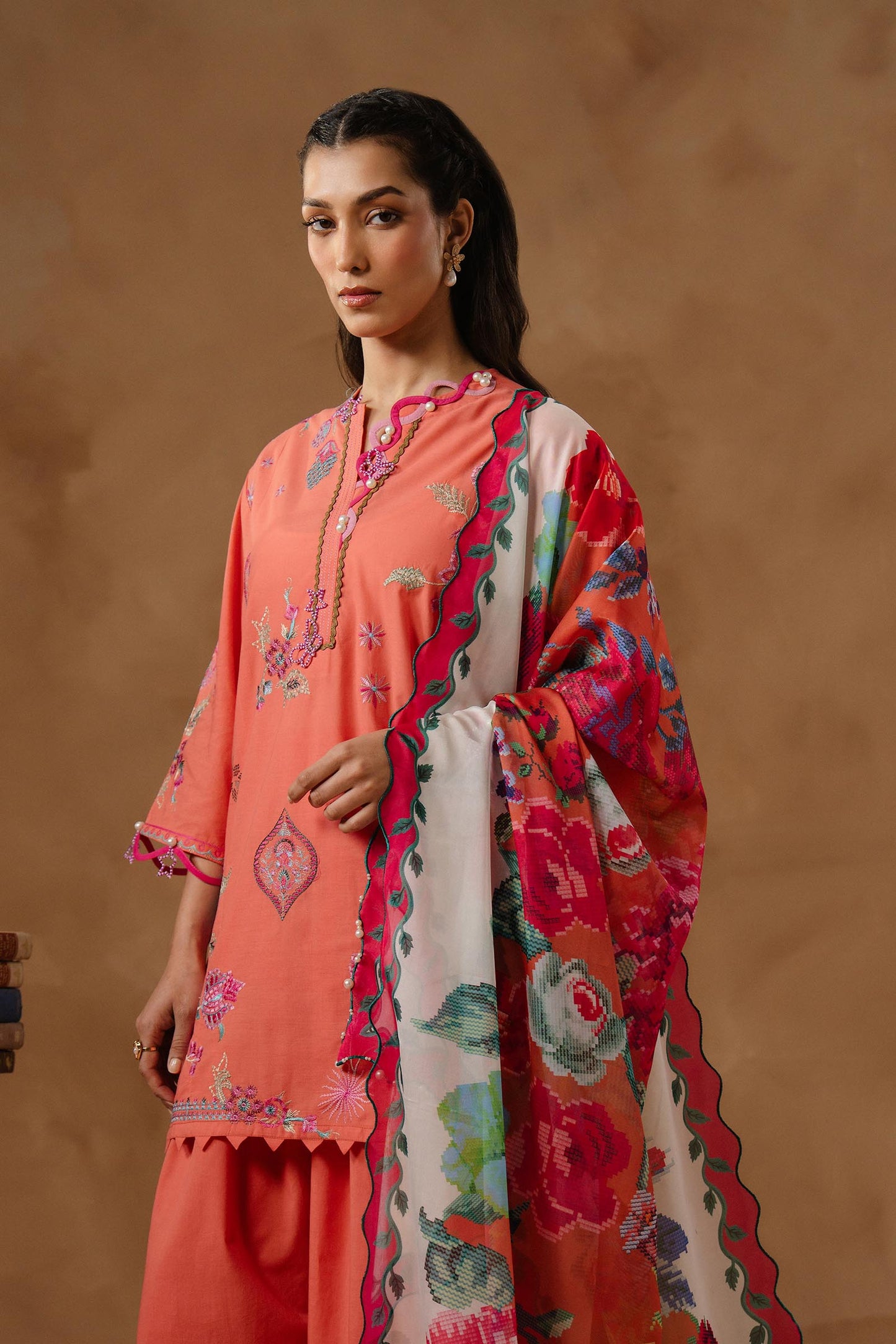 Muzlin Lawn 3 Piece Suit