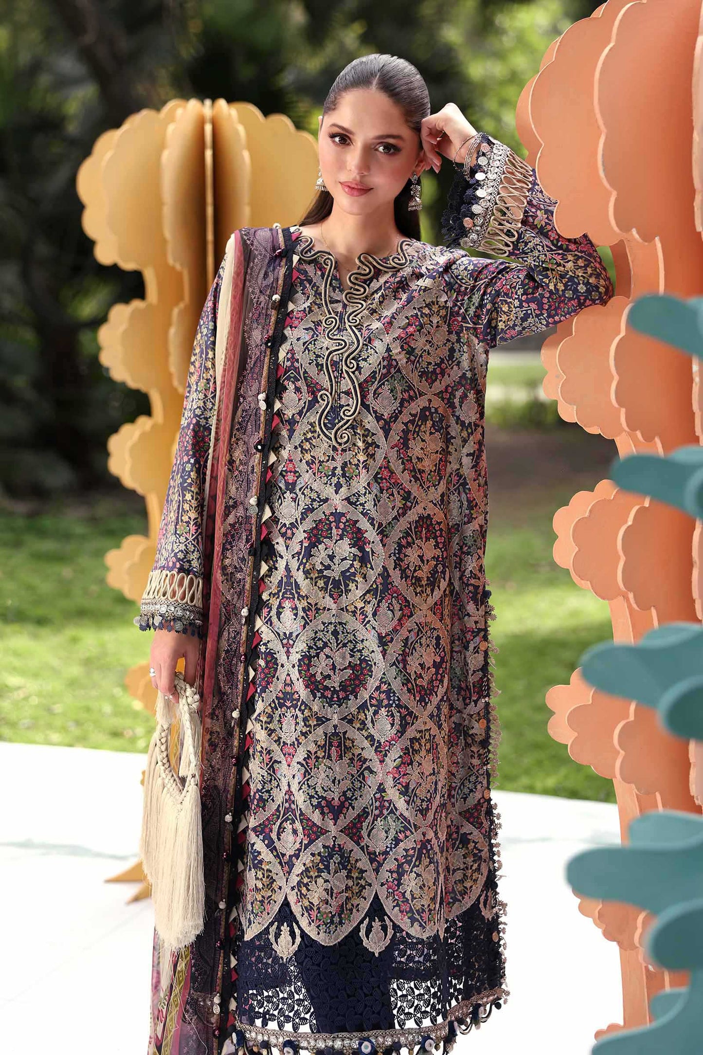3 Piece Embroidered Lawn Suit