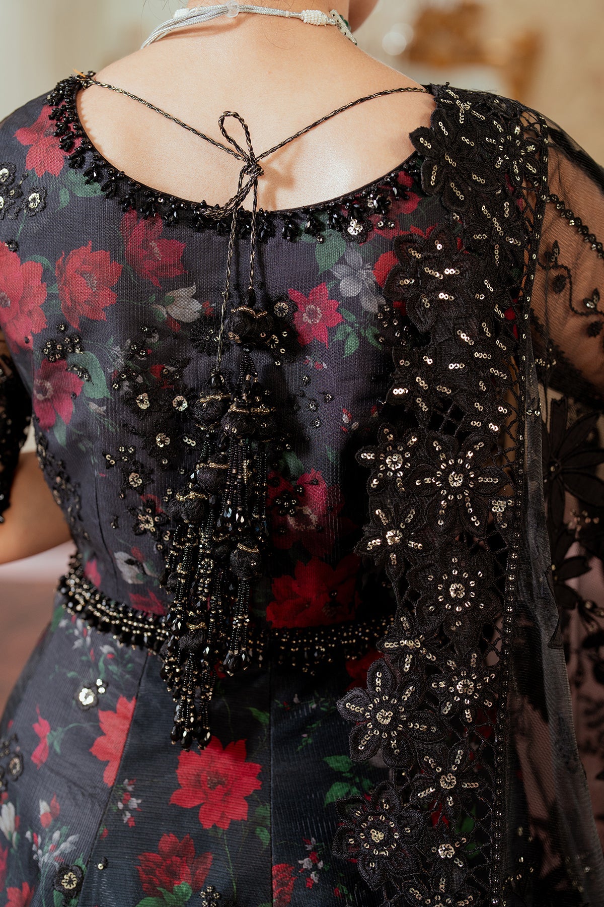 EMBROIDERED NET CH13-05