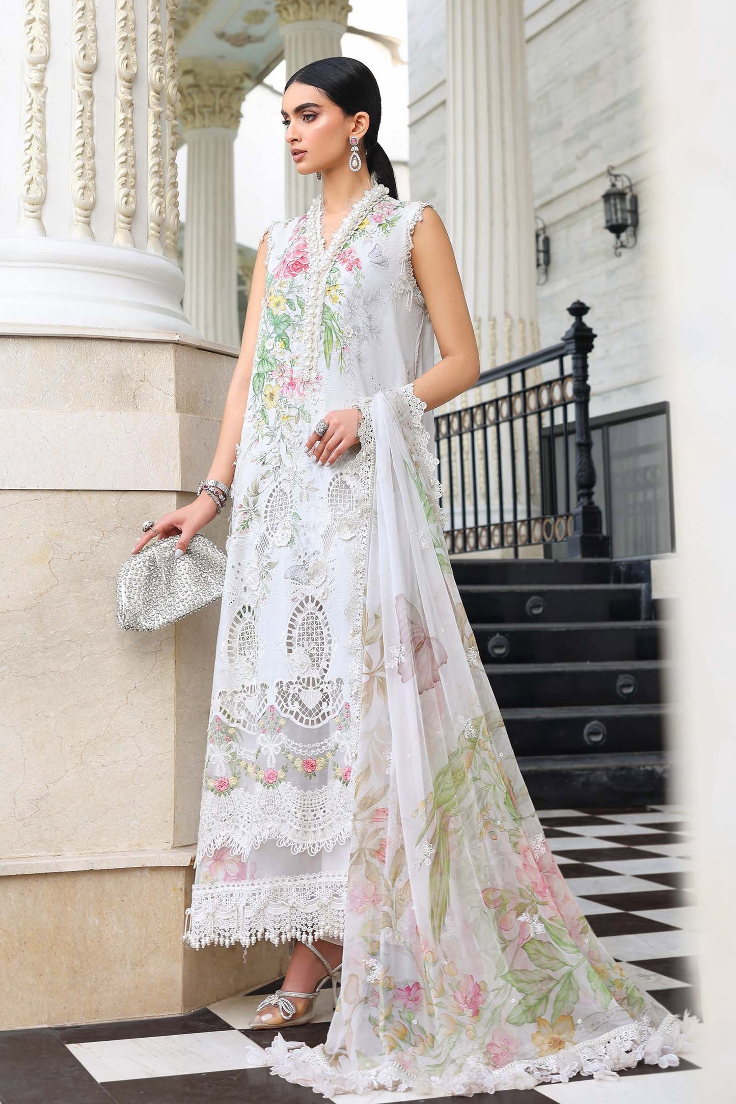 3 Piece Embroidered Lawn Suit