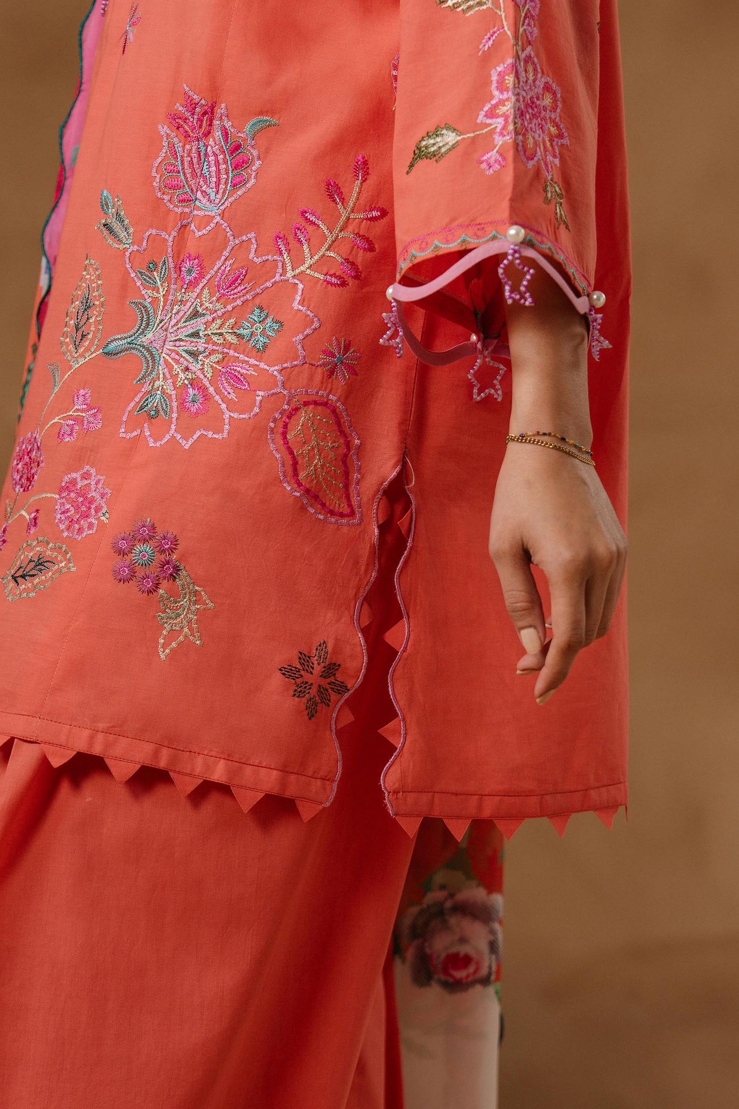 Muzlin Lawn 3 Piece Suit
