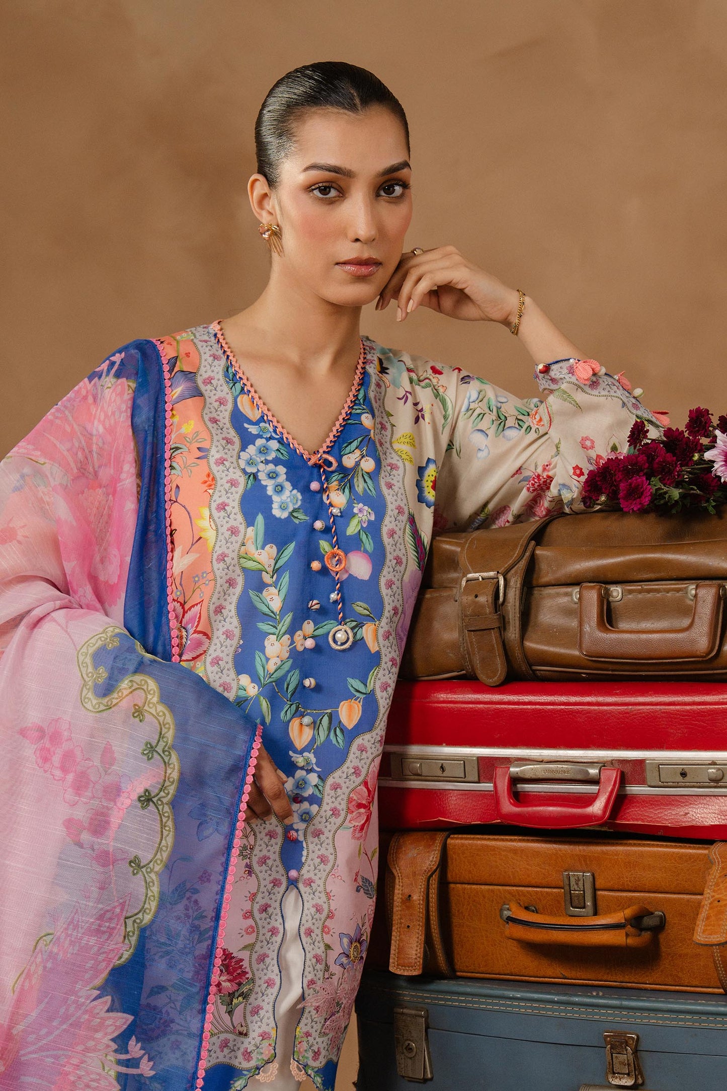 Muzlin Lawn 3 Piece Suit