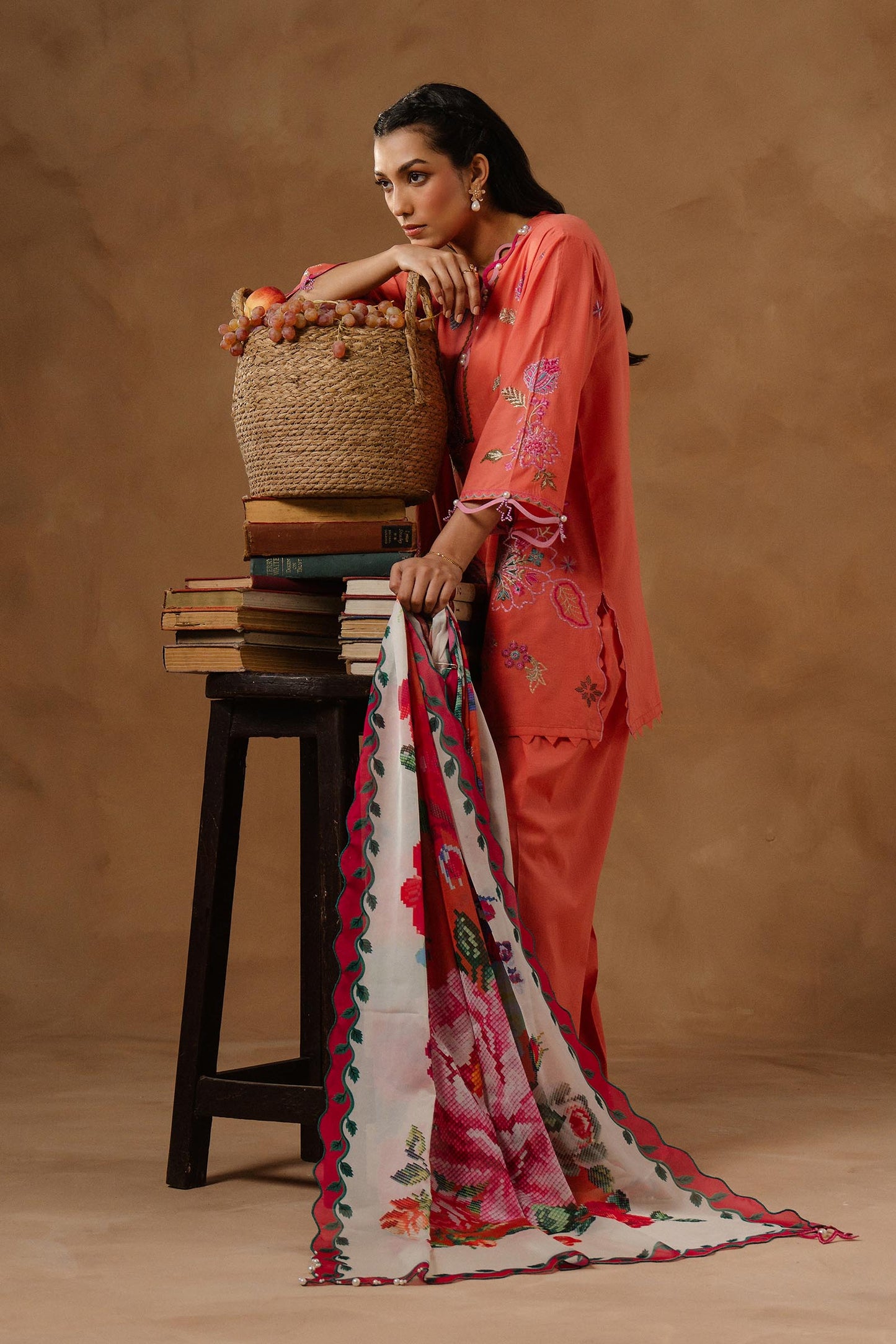Muzlin Lawn 3 Piece Suit