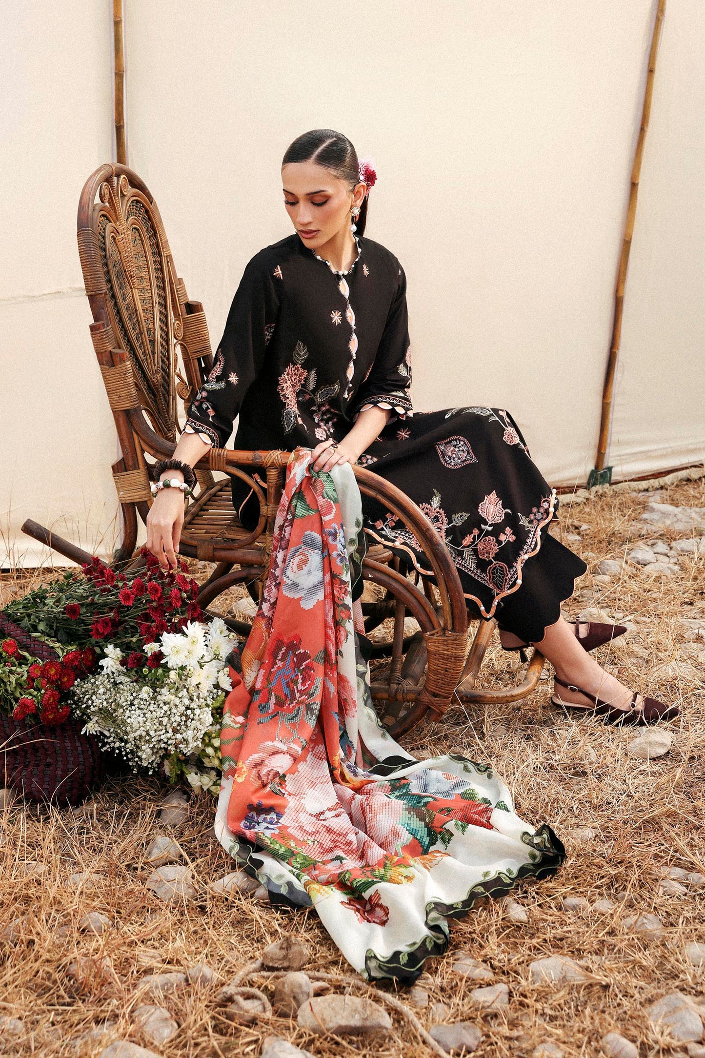 Muzlin Lawn 3 Piece Suit