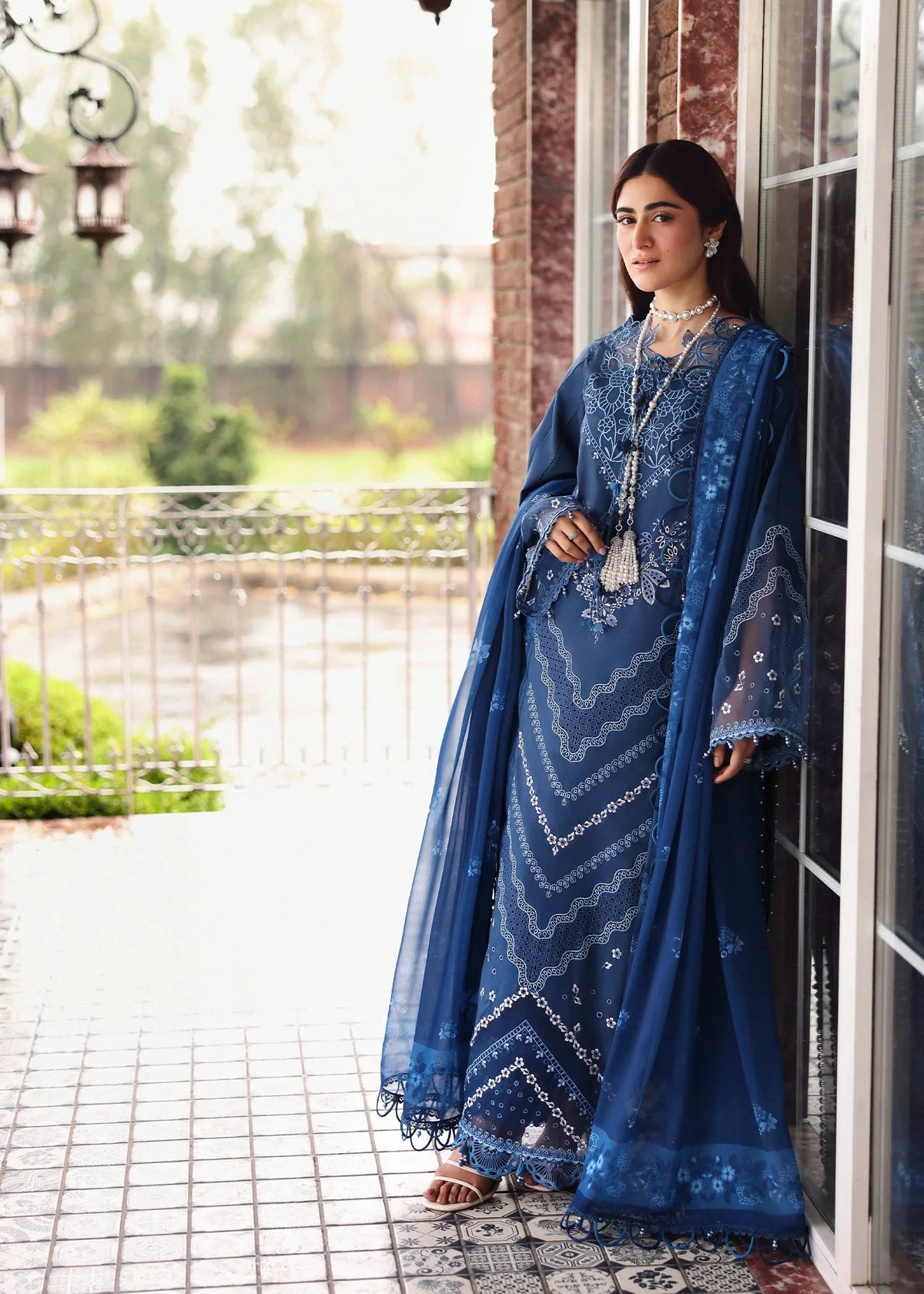 TERRACE BLUE
