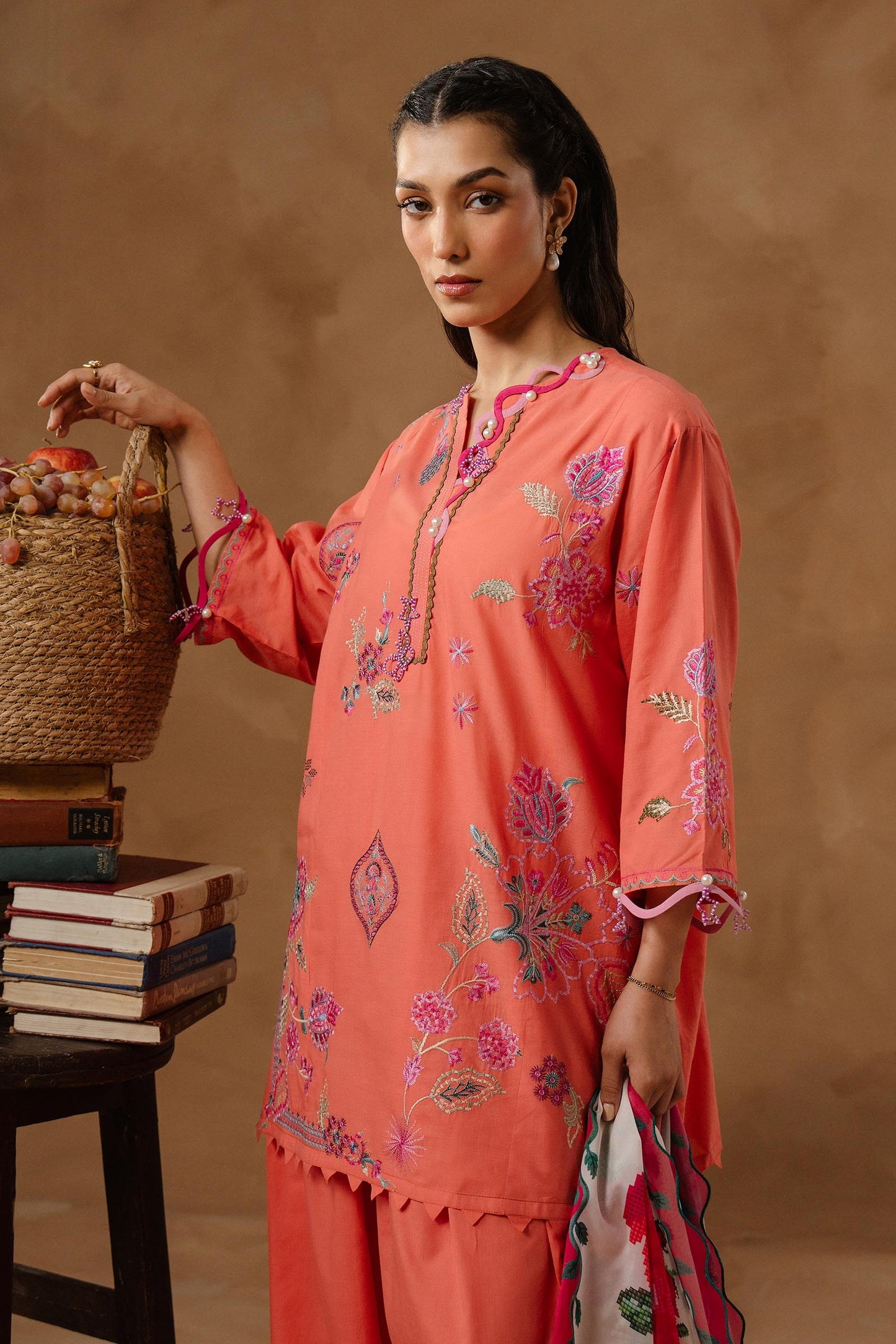 Muzlin Lawn 3 Piece Suit