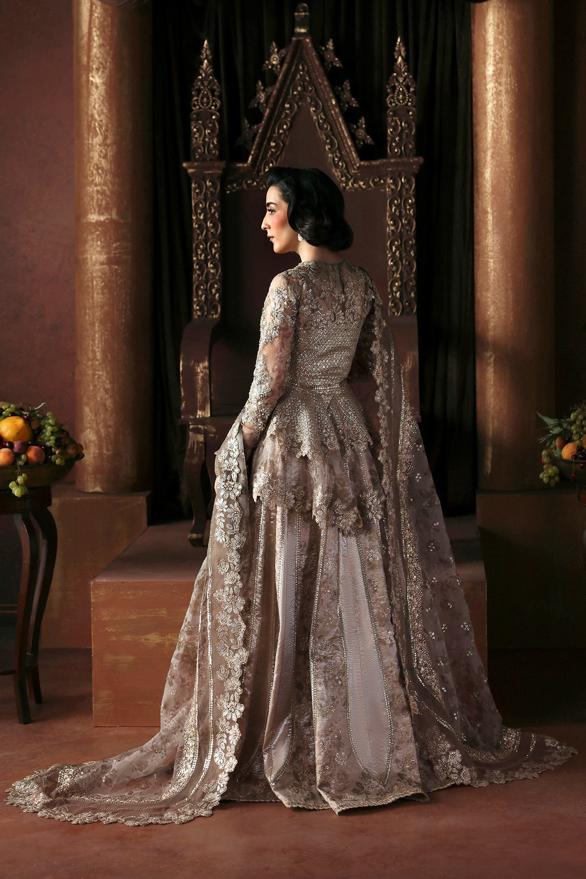 PRIESTESS
