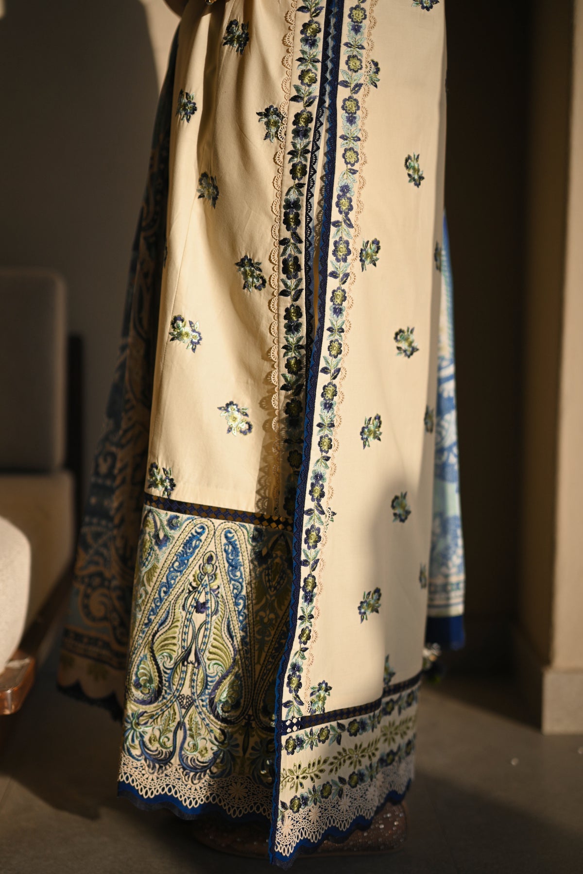 ZAINAB 1: WARM IVORY LUXURY EMBROIDERED LAWN SET 2025 (NEL-25604)
