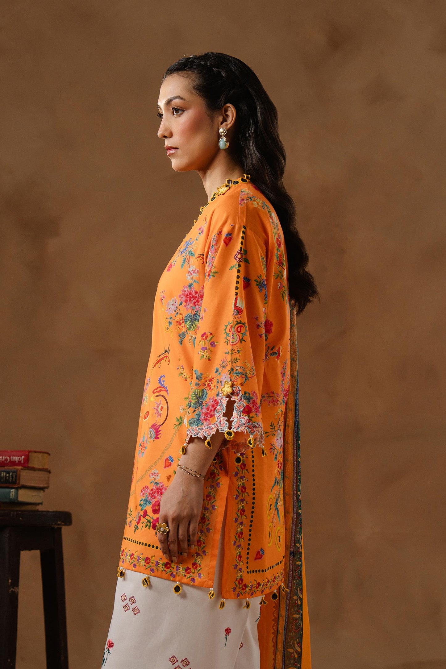 Muzlin Lawn 3 Piece Suit