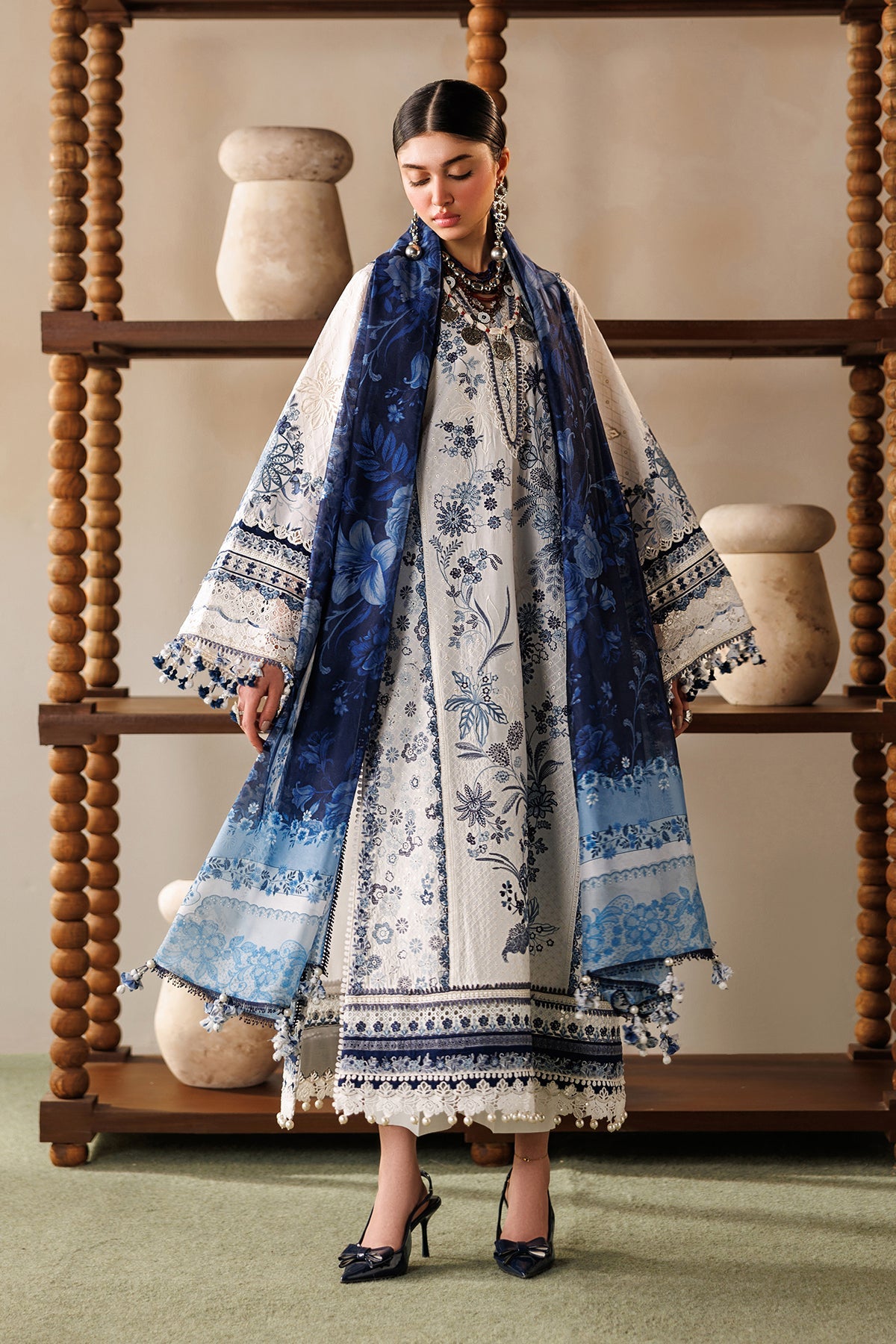 EMBROIDERED LAWN EL26-D06