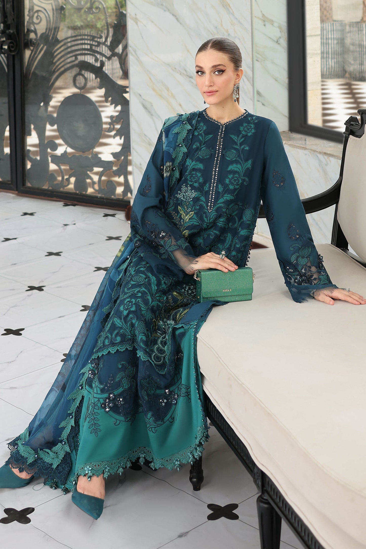 3 Piece Embroidered Lawn Suit