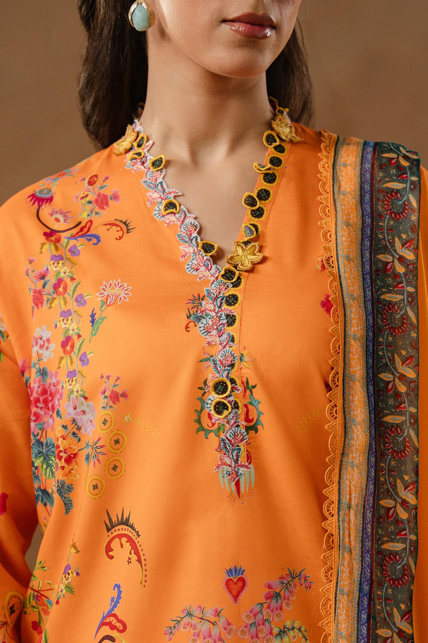 Muzlin Lawn 3 Piece Suit