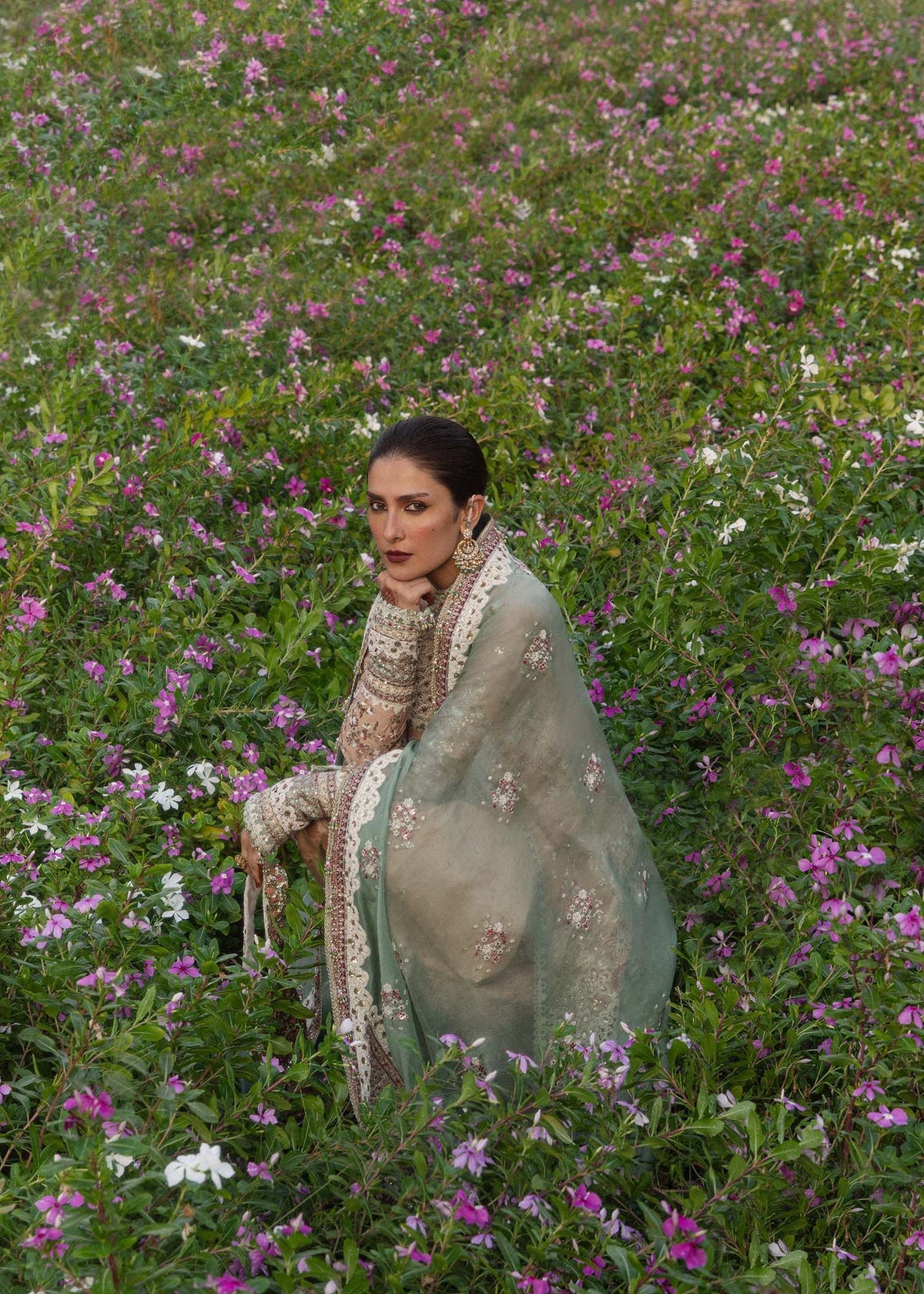 GOHAR ARA