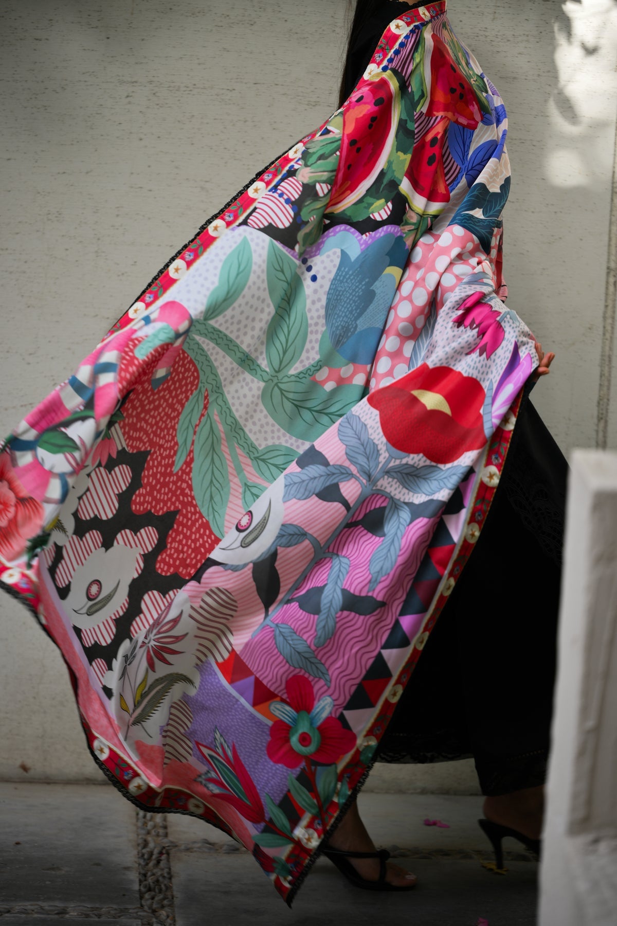 WATERMELON / BLACK LUXURY PRINTED EMBROIDERED LAWN SET (NEL-25611)